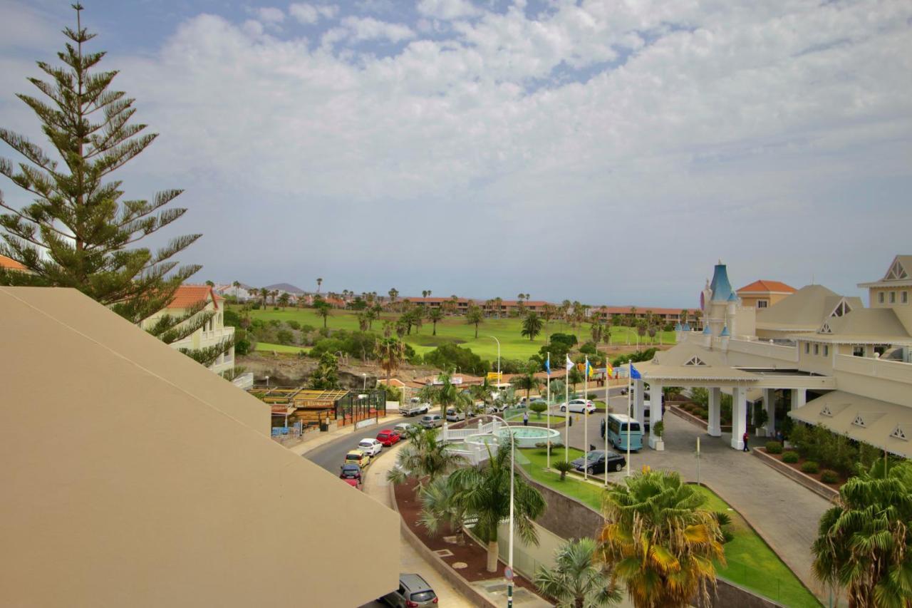 Apartment Golf Park Ocean View: Cozy With Terraces And Pools San Miguel de Abona