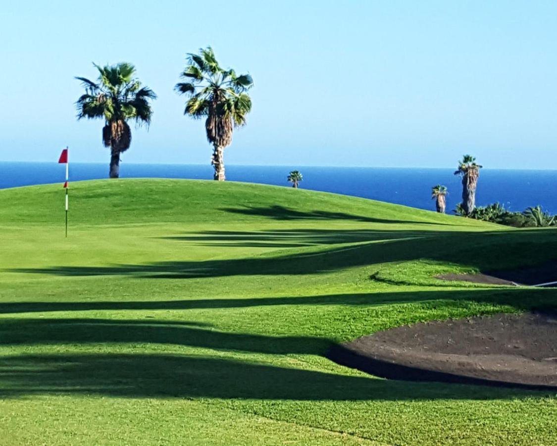 Golf Park Ocean View: Cozy With Terraces And Pools