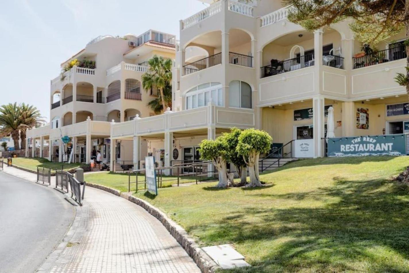 Golf Park Ocean View: Cozy With Terraces And Pools Apartment